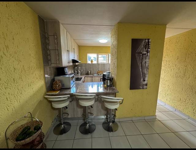 2 BEDROOM APARTMENT FOR SALE IN MONDEOR